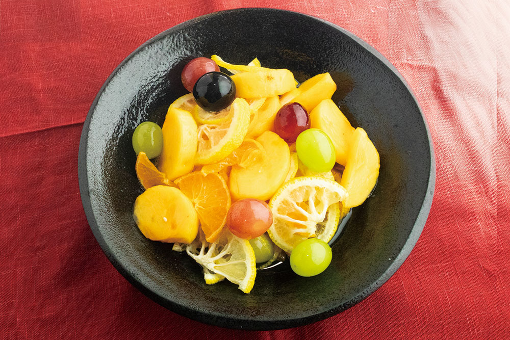 柿と柚子とみかんのはちみつ酢の物