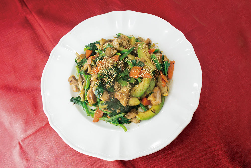 アボカドのじゃじゃみそスタミナ炒め